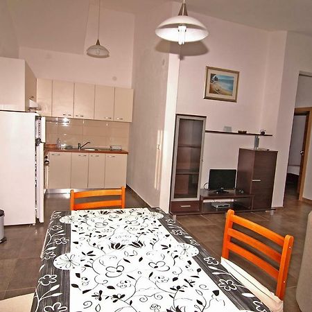 Apartment Urem 비오그라드나모루 외부 사진