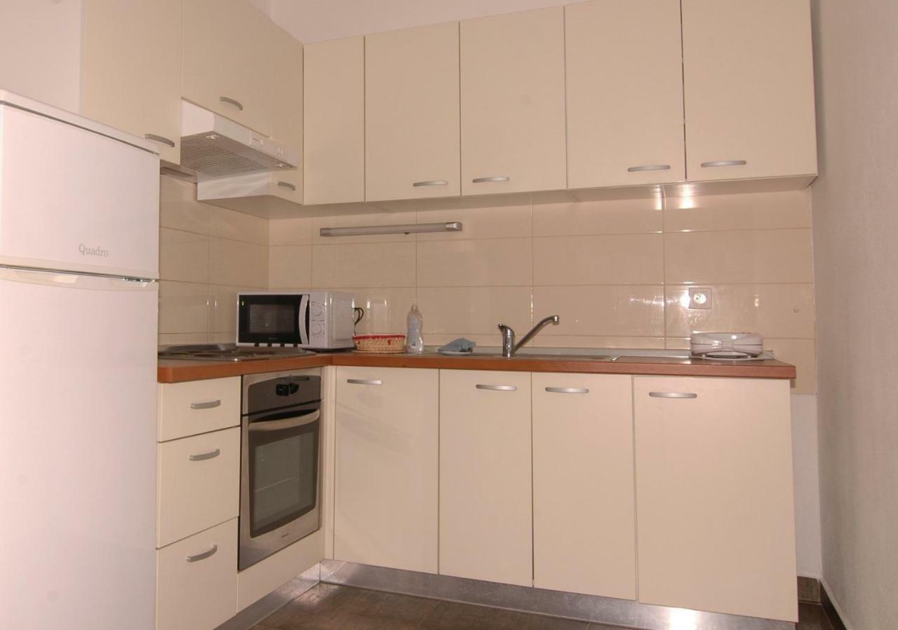 Apartment Urem 비오그라드나모루 외부 사진